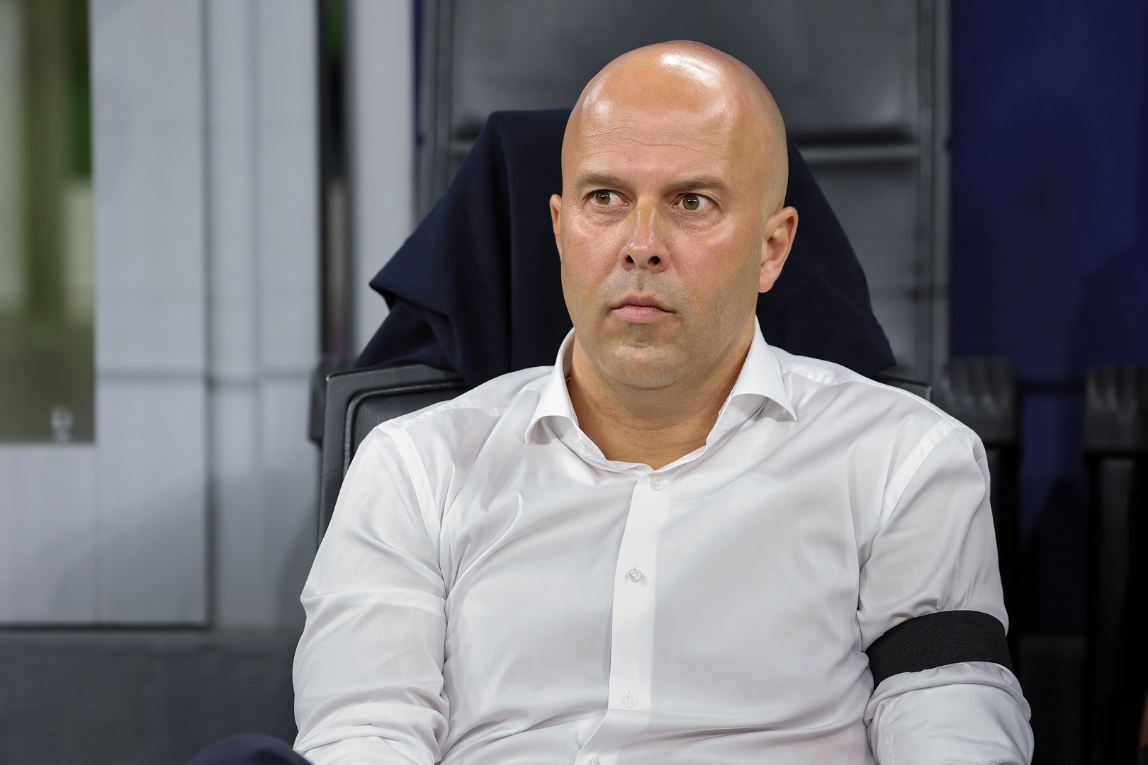 阿恩·斯洛特在古迪遜公園看到紅牌後說“情緒戰勝了我”