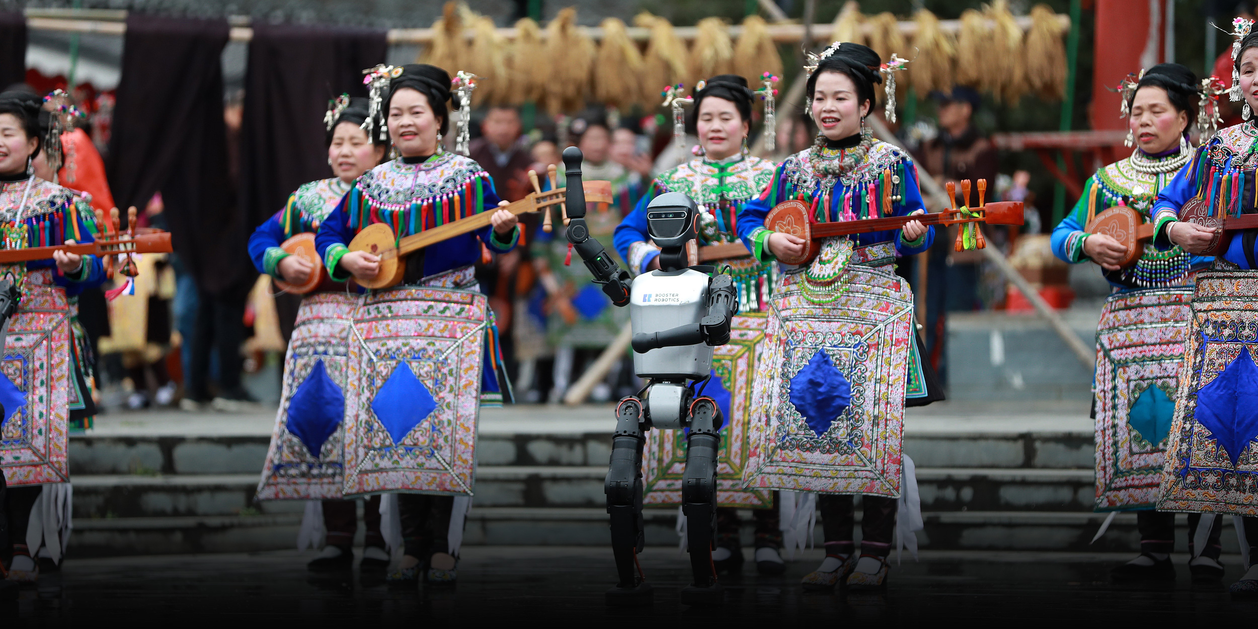 China’s Latest Marketing Craze? Rent-a-Robot