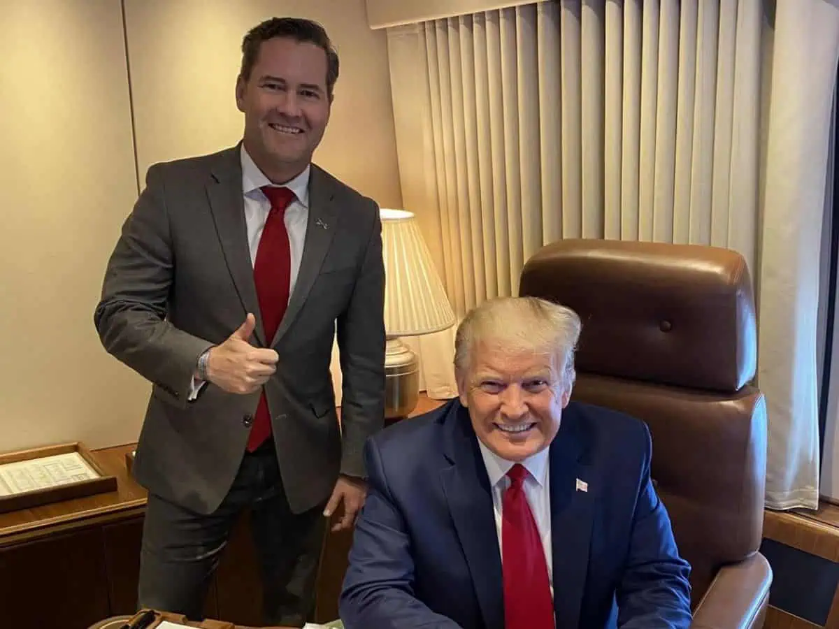 特朗普在信號洩露爭議中為國家安全顧問辯護