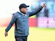 2. Bundesliga: Sperre: Kaiserslautern bei Hertha ohne Trainer Anfang