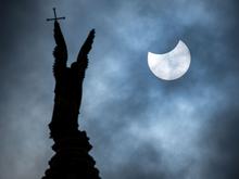 Naturspektakel: Partielle Sonnenfinsternis