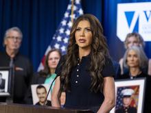 3000 Euro Bargeld, Ausweis und Schlüssel weg: Dieb stiehlt am Ostersonntag Handtasche von US-Heimatschutzministerin