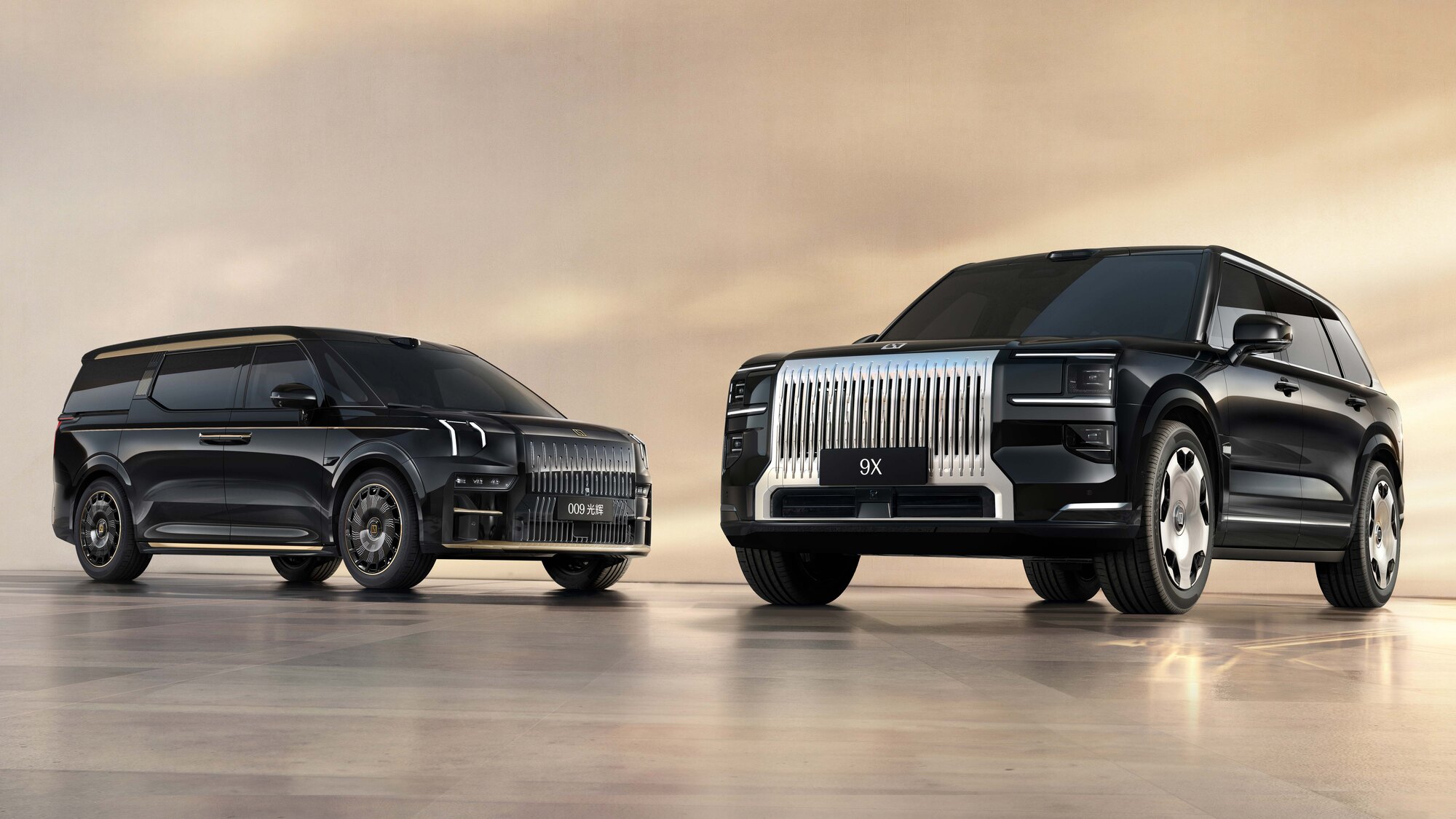 China’s Zeekr debuts first hybrid SUV to compete with Rolls-Royce Cullinan and Range Rover