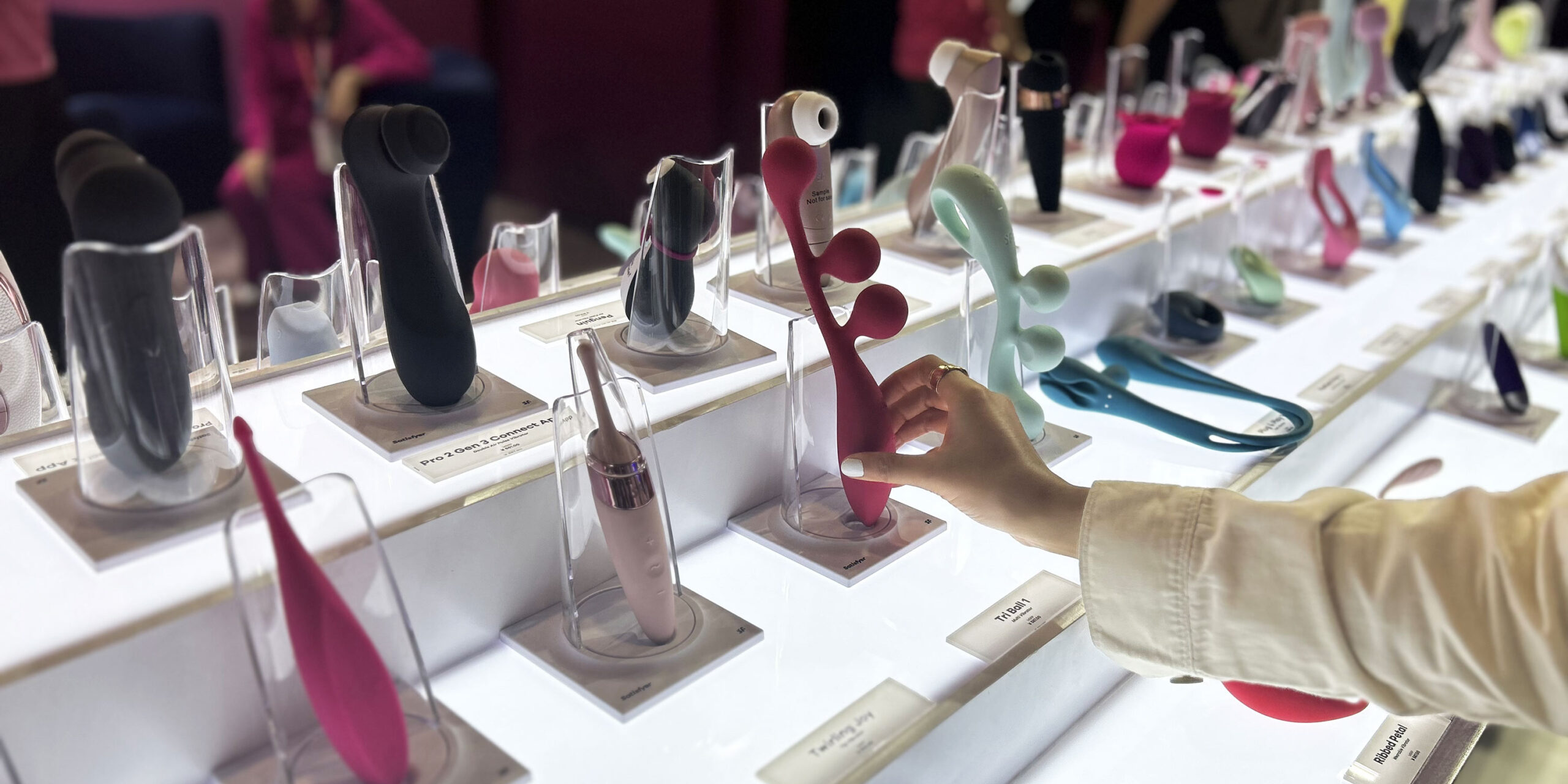 Shanghai Adult Expo: Hugging Robots, Talking Dolls, Toys That Learn