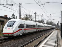 Schienen-Fernverkehr: Bahn verjüngt Flotte – Fahrgastverband warnt vor Engpässen