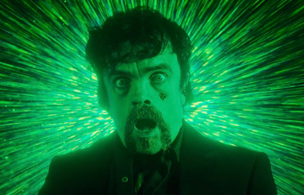 The Toxic Avenger 在血腥、揮舞著拖把的 Red Band 預告片中回歸