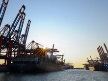 Handel: US-Regierungsbeamter: Neue Zölle gelten erst ab 7. August