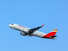 „Free Palestine“ auf Schalen gekritzelt: Jüdische Passagiere erhalten auf Flug Mahlzeiten mit pro-palästinensischer Aufschrift