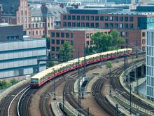 Zwölf von 16 Linien betroffen: Massive Einschränkungen bei der S-Bahn Berlin am Montagmorgen