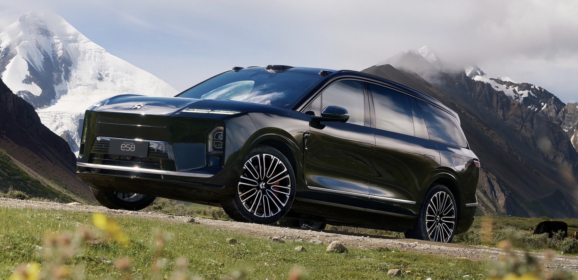 NIO shares surged 14% on aggressive pricing for refreshed luxury SUV