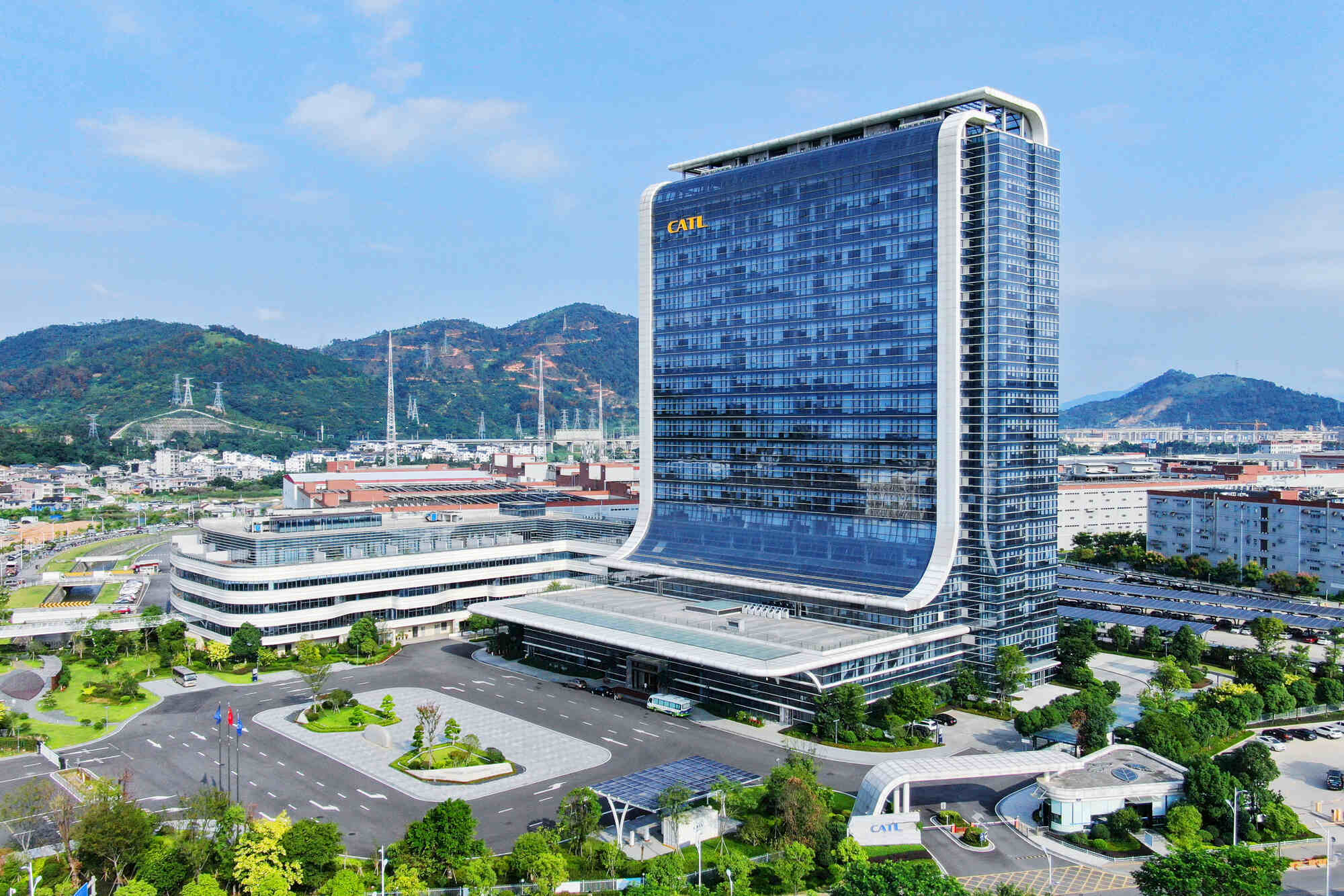 CATL’s €7.3 billion Hungary plant to begin production early next year