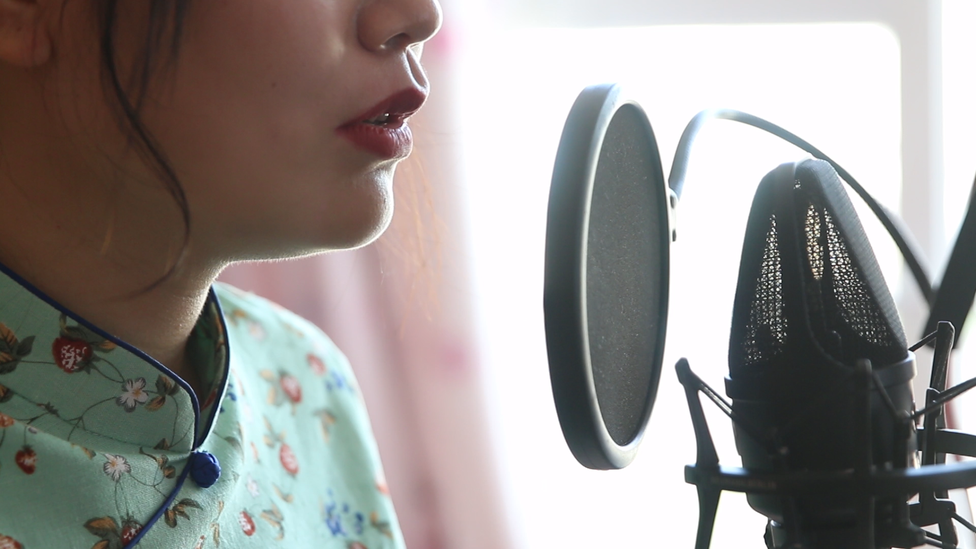 China’s podcasting dream struggles to find a paying audience