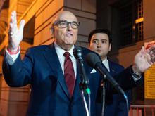 Verkehrsunfall: New Yorks Ex-Bürgermeister Giuliani nach Unfall in Klinik