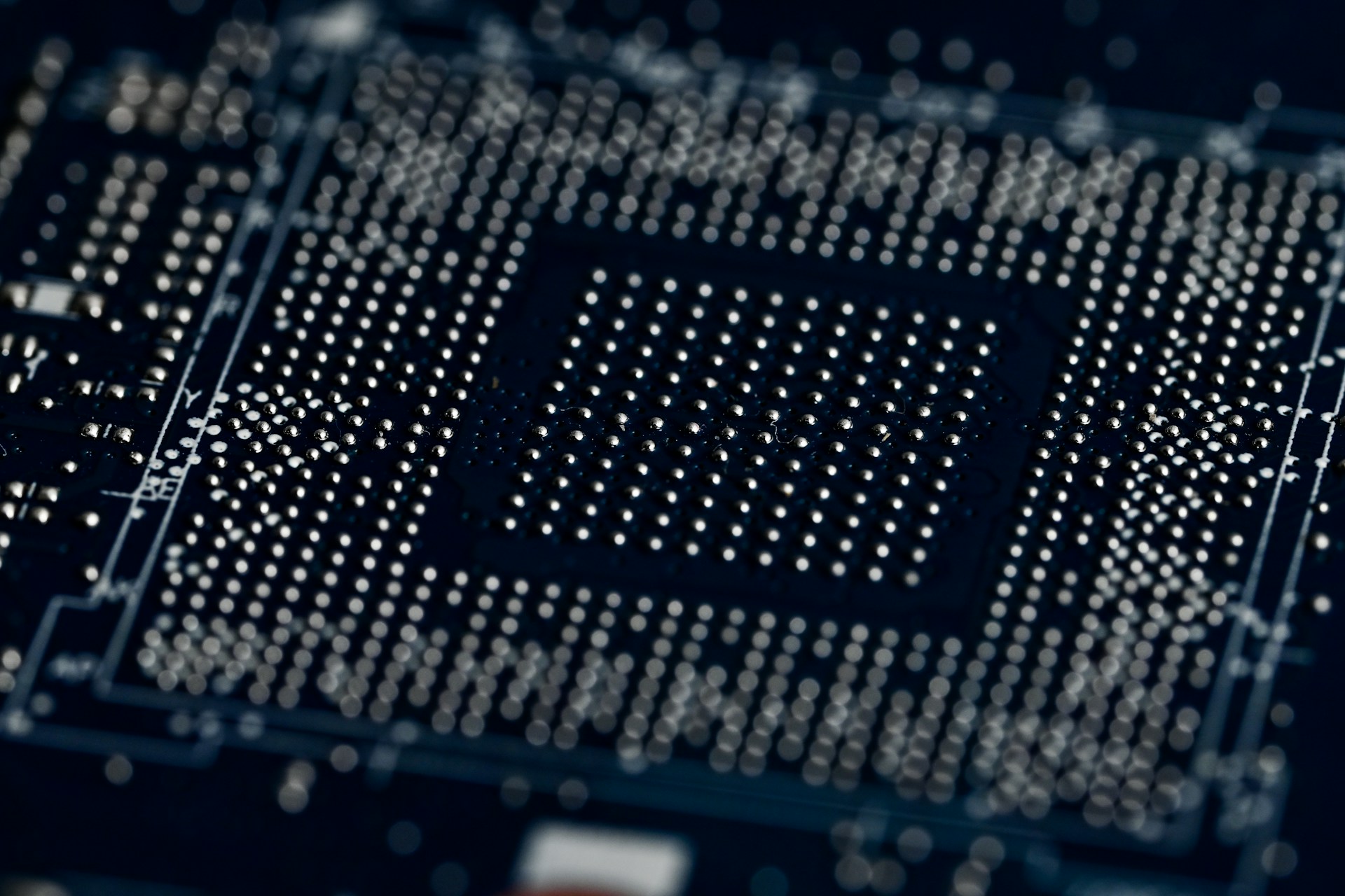 TSMC Q3 Net Profit Surges 39% to Record High on AI Chip Demand