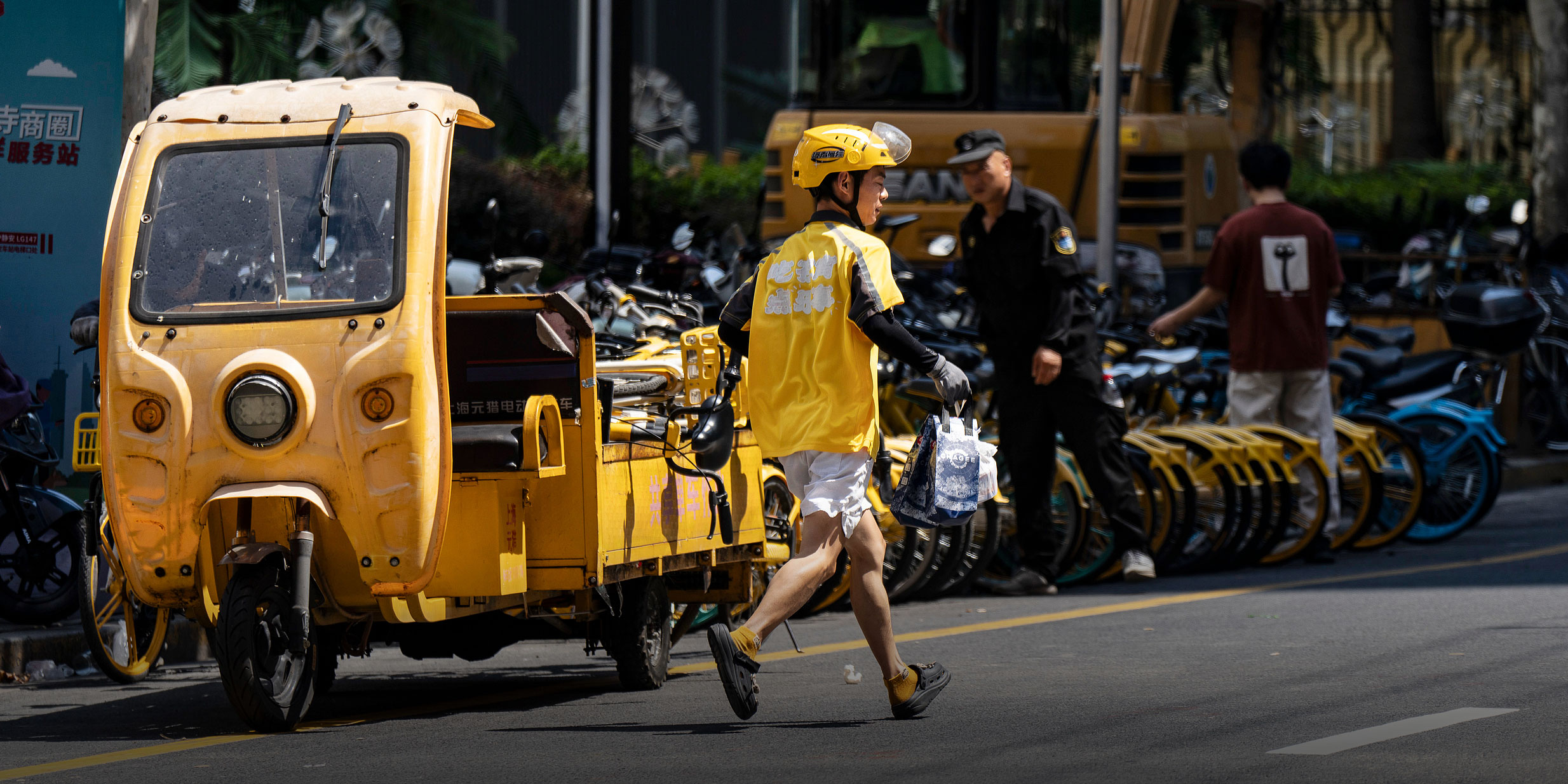 Never Too Late: China’s Takeout Apps Remove Tardy Delivery Fines