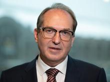 Anschlag in Berlin geplant?: Dobrindt: Gefährdungslage in Deutschland abstrakt, aber hoch