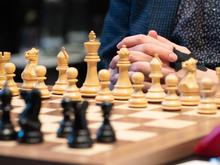 Zwei Überraschungen beim World Cup in Goa: Hamburger bezwingt amtierenden Schach-Weltmeister