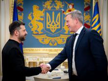 Trumps Friedensplan für die Ukraine: USA bieten Selenskyj überraschend Sicherheitsgarantien nach NATO-Vorbild