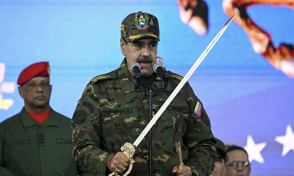 川普警告航空公司「遠離委內瑞拉」