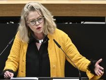 Tempo 50 trotz Schulweg: Senatorin kann sich Diskrepanz bei Schülerzahlen nicht erklären