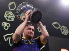 Start der WM in London: Darts-Weltmeister Littler wäre gern weniger berühmt