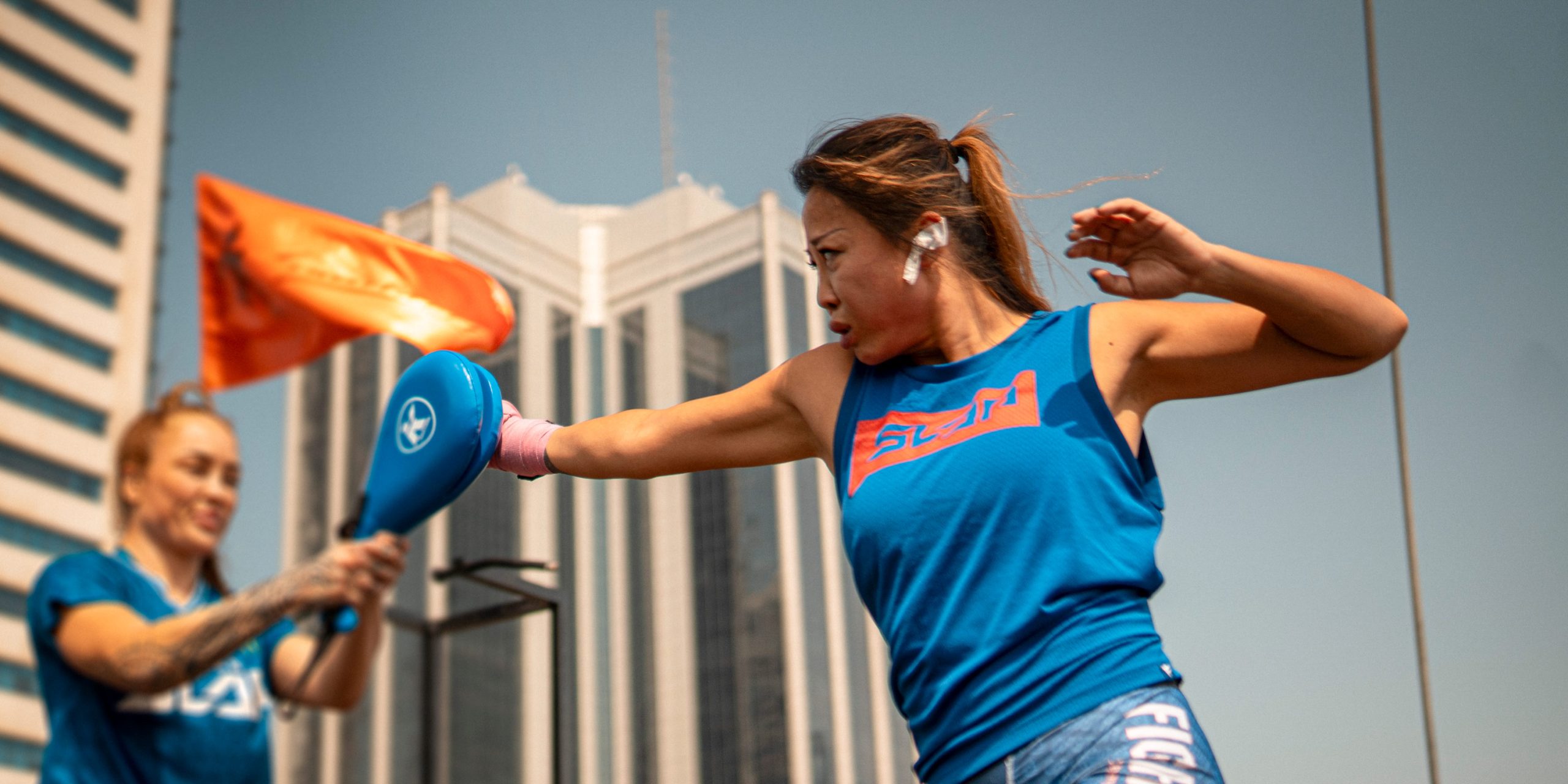 China’s Artist-Turned-MMA Star Tries Her Hand at Slapping