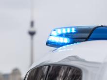 Bargeld in fünfstelliger Höhe: Kopfhörer-Diebstahl führt Polizei zu Heroinfund in Berlin