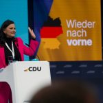 梅爾茲的政黨提議禁止兼職工作：「能工作更多的人應該多工作。」