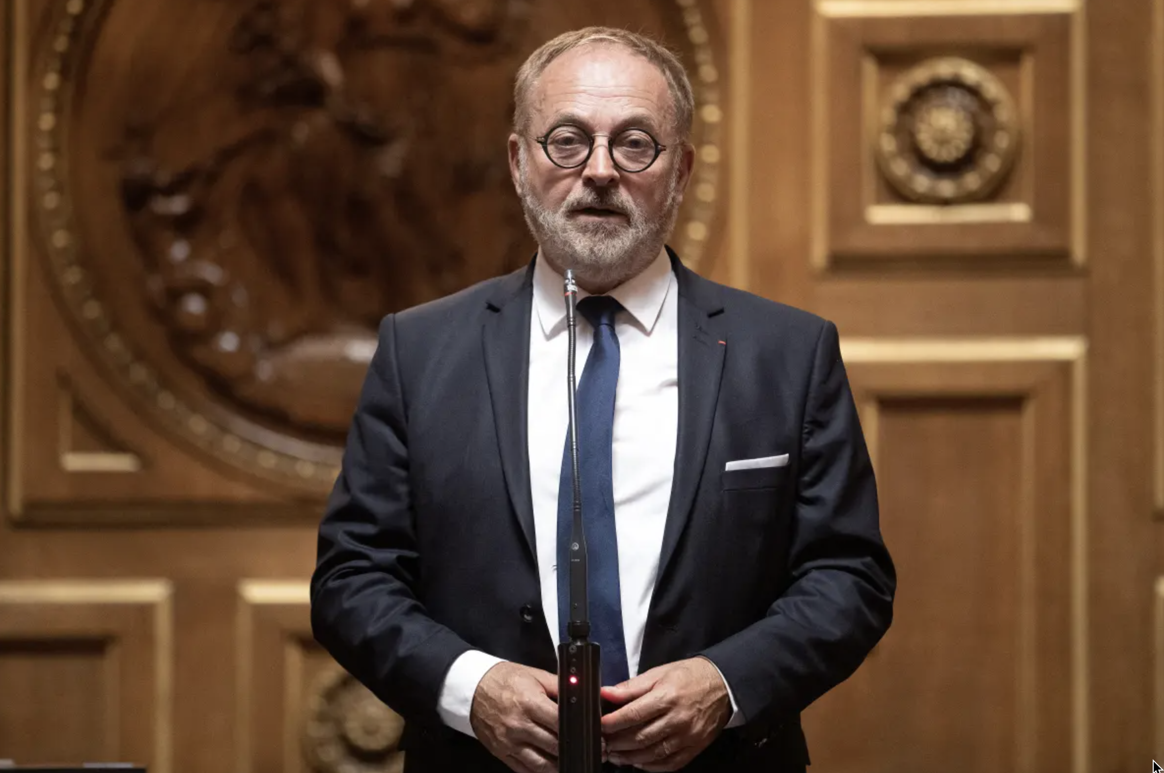 前法國參議員因涉嫌下藥受審