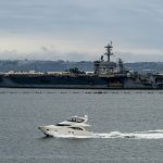 美國擊落伊朗無人機接近航空母艦