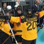 Eishockey bei Olympia: 2:1 gegen Frankreich: DEB-Frauen kurz vor Viertelfinaleinzug