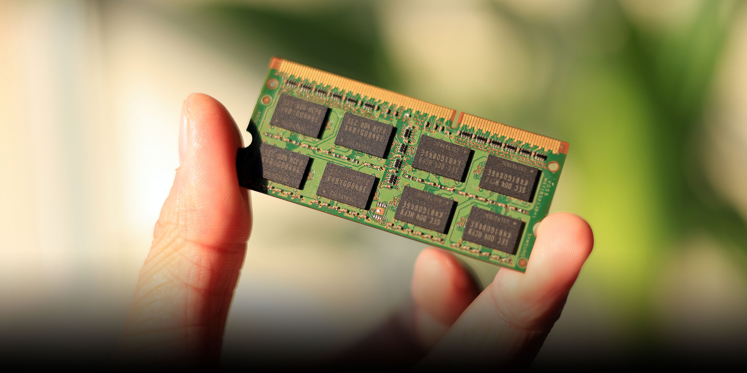 ‘Better Than Gold’: China’s Traders Cash in as Memory Chip Prices Soar