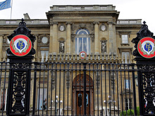 Ermittlungen gegen Diplomaten und Dirigenten: Pariser Staatsanwaltschaft bildet Epstein-Sondereinheit