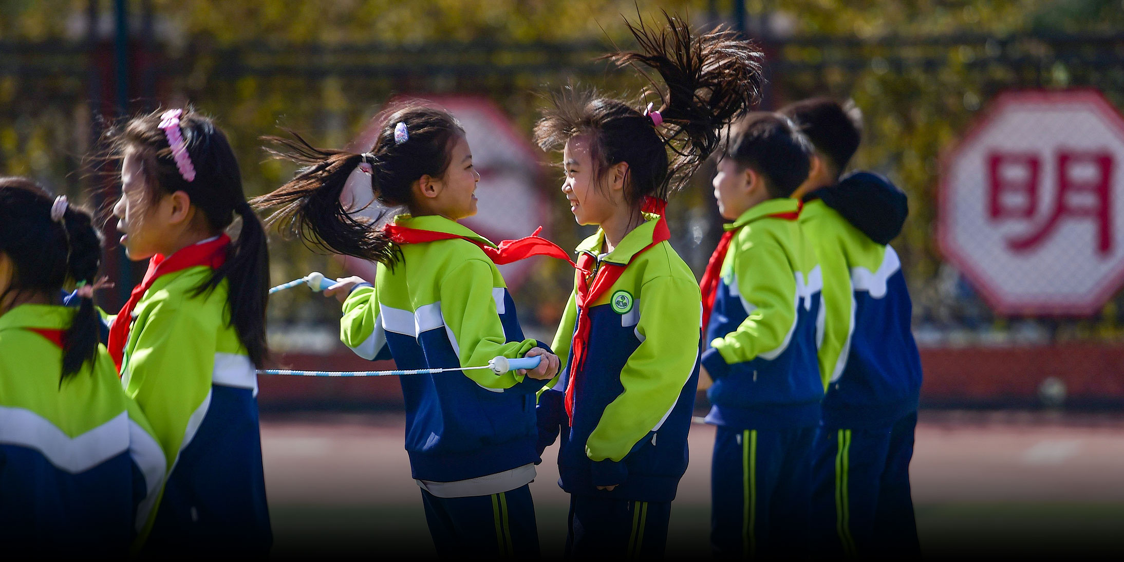 China Mandates 15-minute Breaks Between School Classes