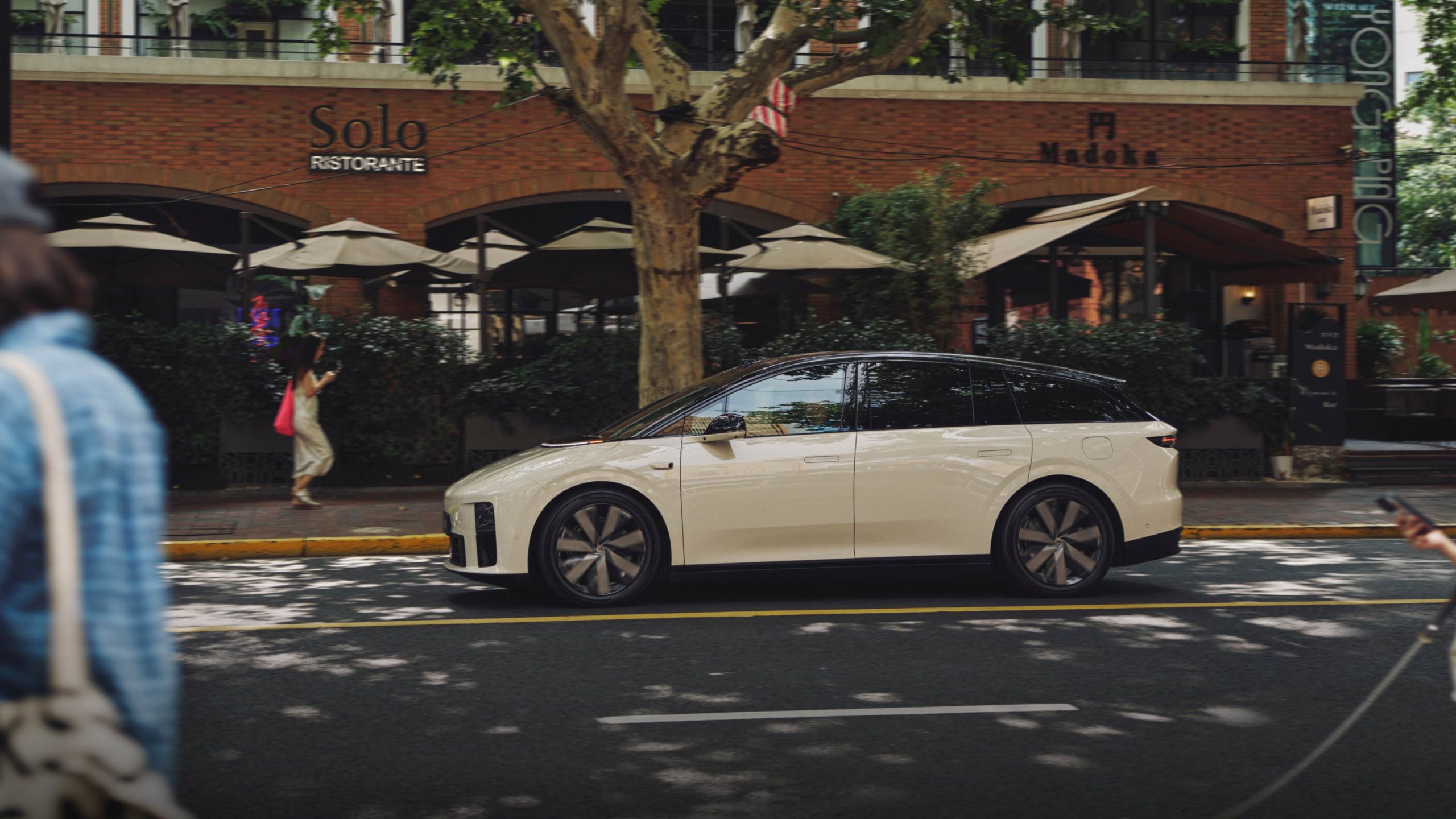 Li Auto said to plan two-wheel robot launch this year