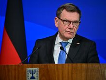 Im Militär-Transportflugzeug: Wadephul reist überraschend nach Israel