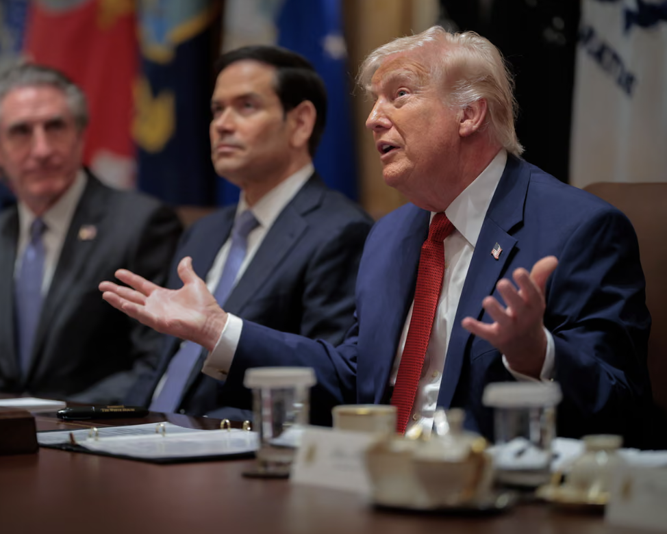 川普將伊朗開放霍爾木茲海峽的期限延遲10天