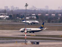 Streit um Gebühren: Ryanair zieht Flugzeuge aus Berlin ab