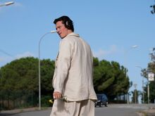 Kino: „Rosebush Pruning“ schockt mit Luxus und Abgründen