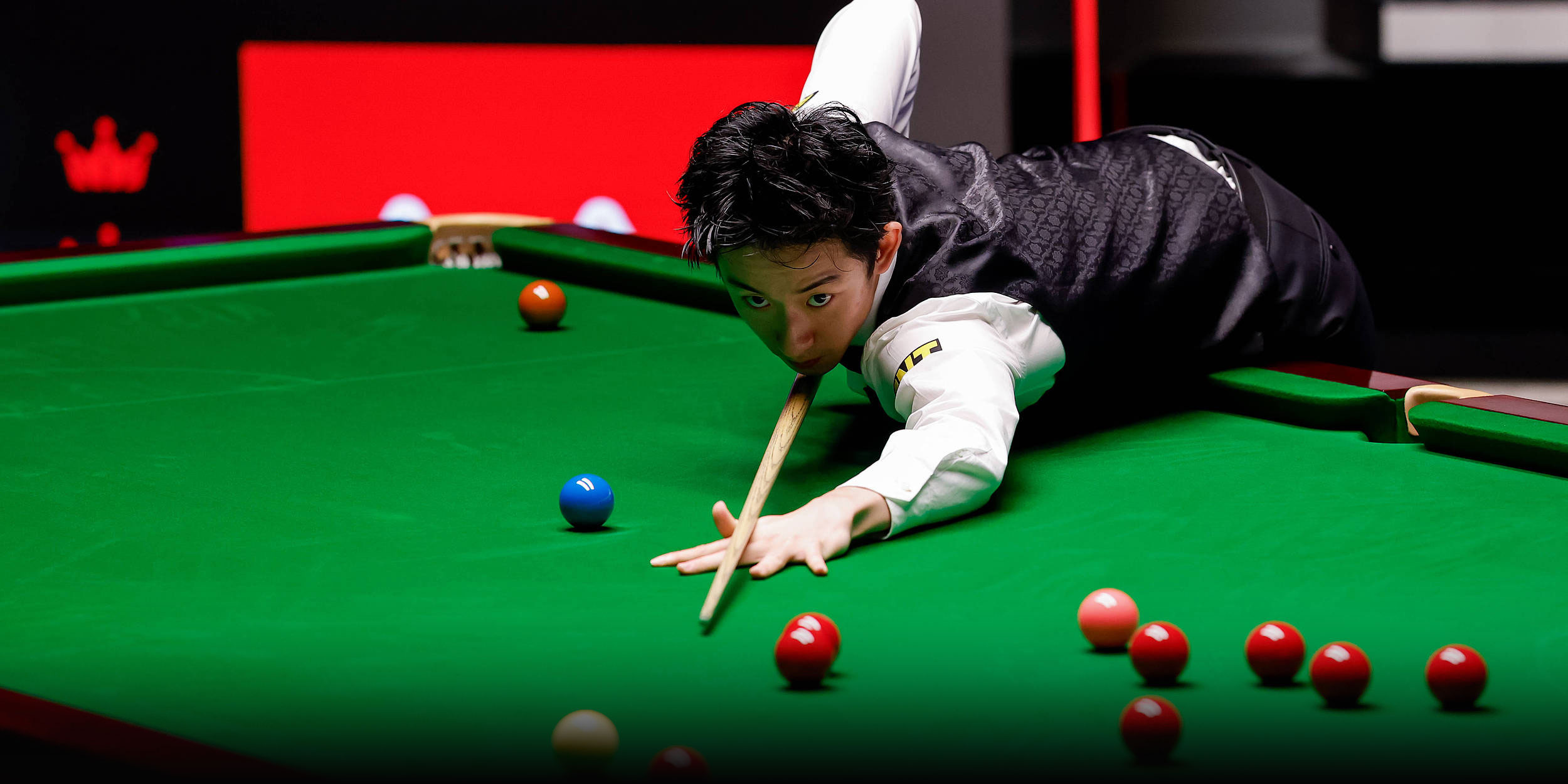 China’s Wu Yize Wins World Snooker Title, Second-Youngest Ever