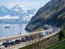 Gebühr für Straßennutzung: Schweiz will bei Ausländern für Durchfahrt kassieren