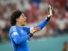Im Kader von Mexiko: Wie Messi und Ronaldo: Ochoa vor sechster WM-Teilnahme