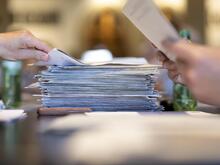 Deckel bei zehn Millionen?: Schweizer stimmen heute über Obergrenze für Bevölkerung ab