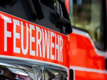Brand: Auto fängt in Tiefgarage Feuer