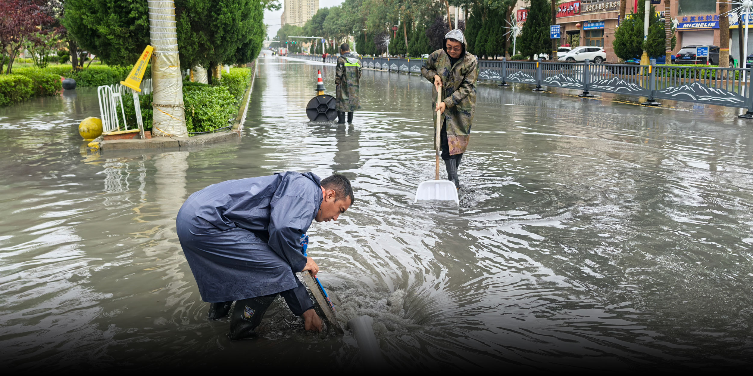 Floods Hit Northwest and Southern China After Record Rainfall