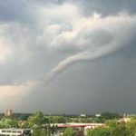 Warme Luft im Süden, kalte Luft im Norden: Experte sieht keine Tornadolage – aber warnt vor anderer Extremwetter-Gefahr