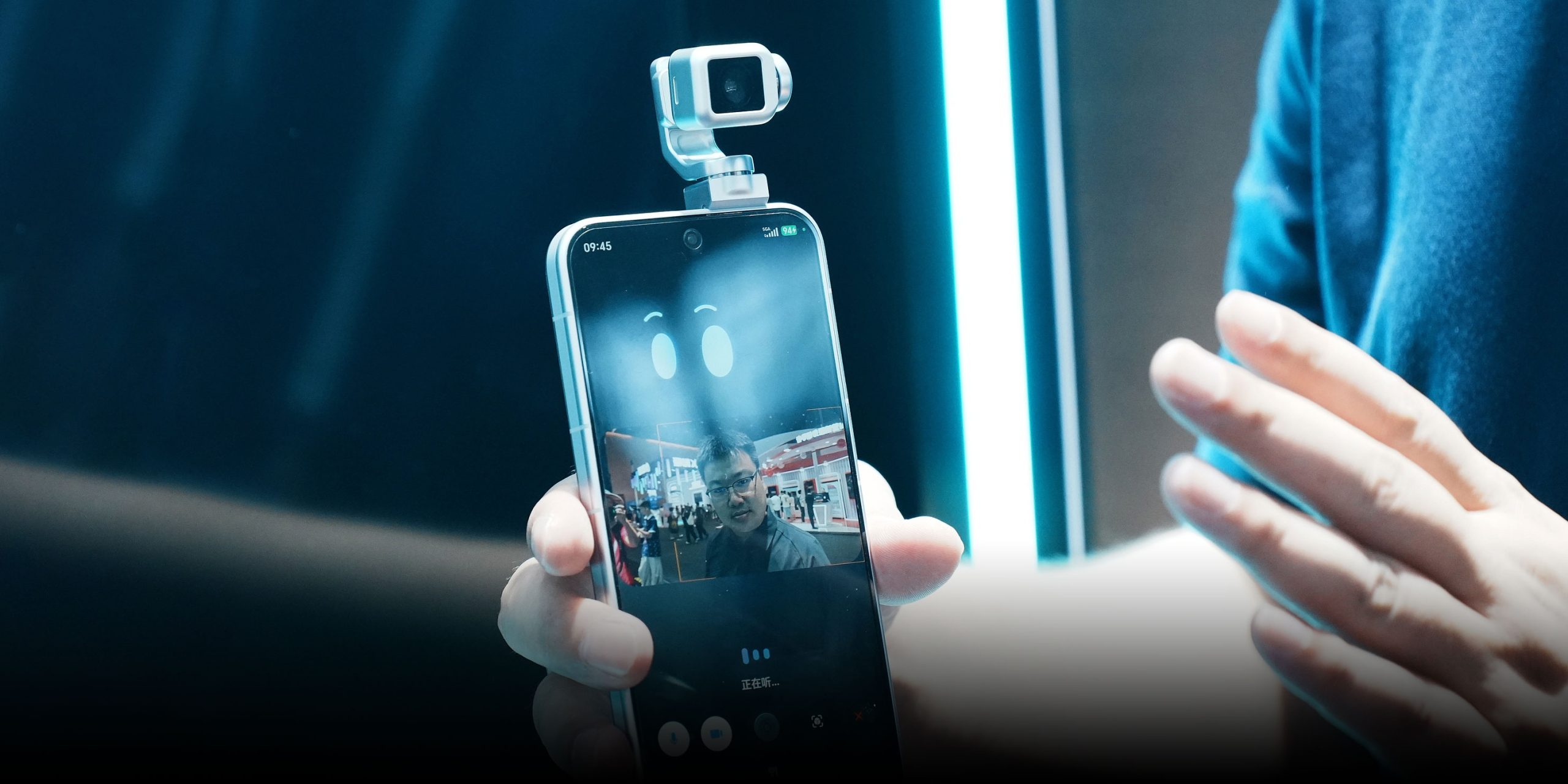 Chinese Tech Firms Pitch AI Agents as the Future of Smartphones