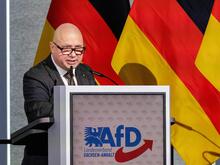 „Unterschied kann ich nicht mehr erkennen“: AfD-Politiker setzt Merz und früheren DDR-Machthaber Ulbricht gleich