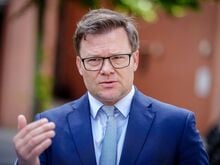 Inferno in Westeuropa: Schneider: Waldbrände mahnen zu „Vorfahrt“ für Klimaschutz