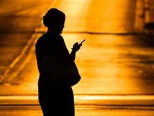 Erzählungen: Digitale Obsessionen: „Fiasko“ seziert die Online-Gegenwart